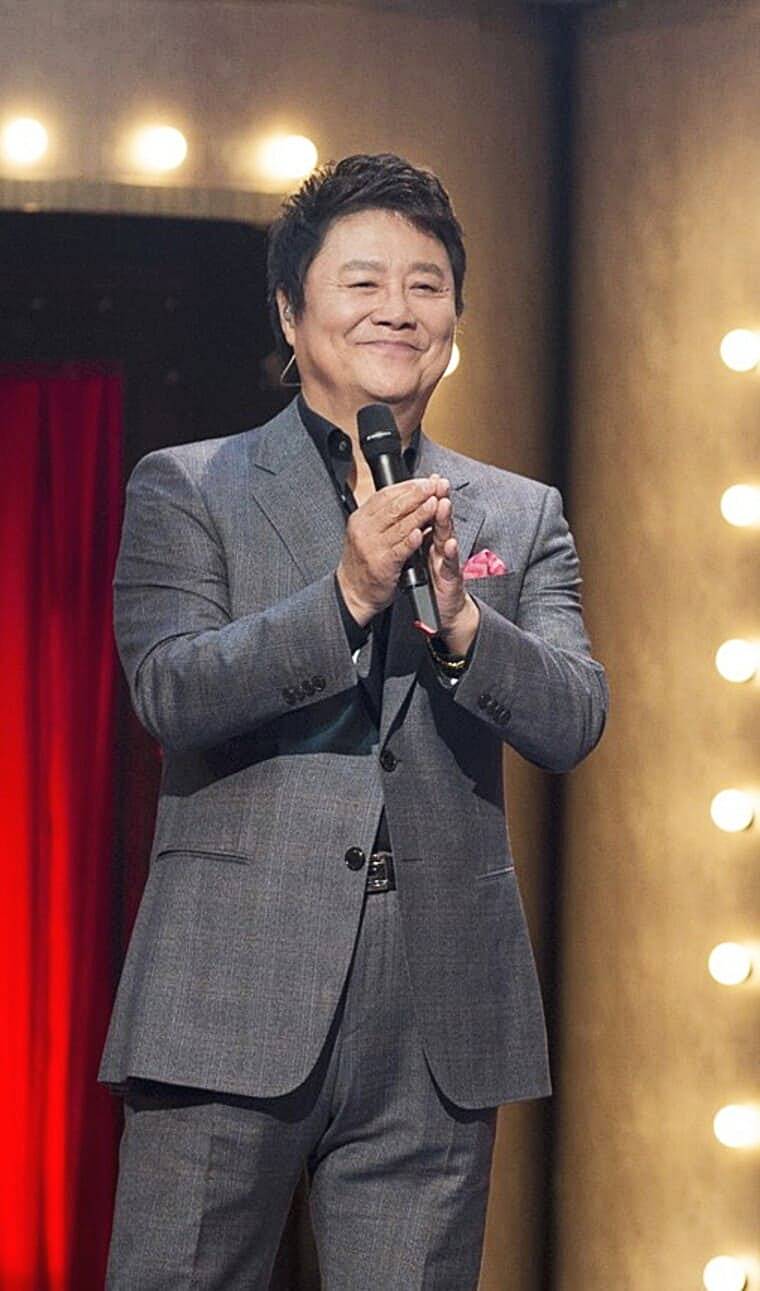 가수-남진