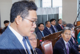 백해룡-사진4