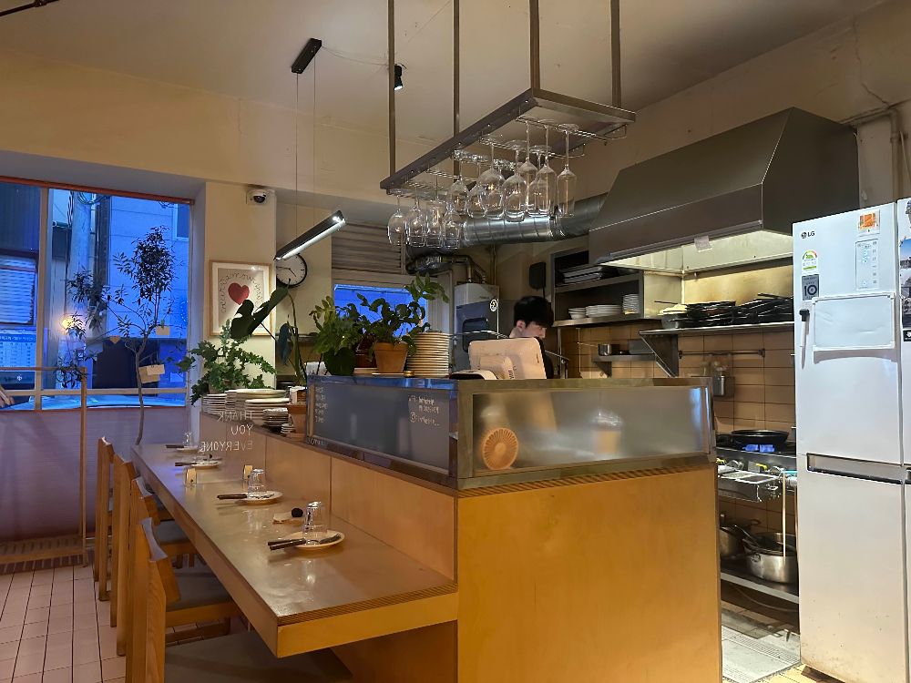 인더트립 내부 인테리어 2