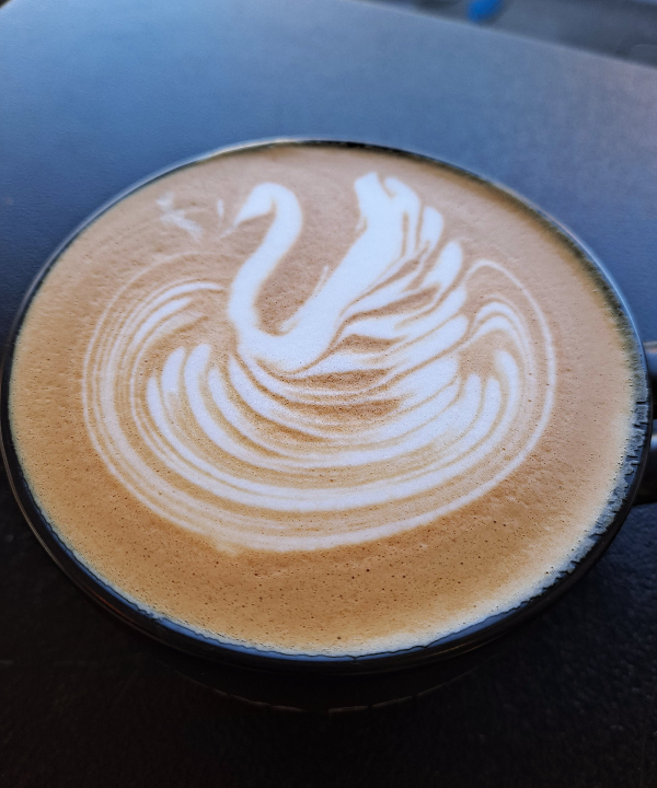 라떼아트 백조