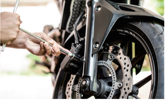 오토바이정비원-하는일-업무환경-되는법-학과-전망