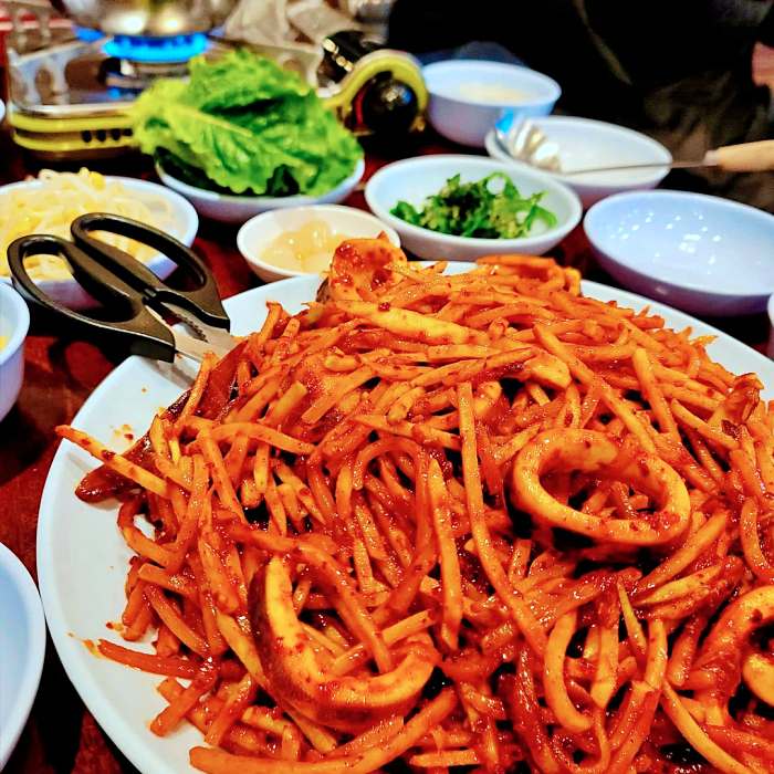 놀토 놀라운 토요일 숙대입구 후암 재래시장 오징어 보쌈 맛집