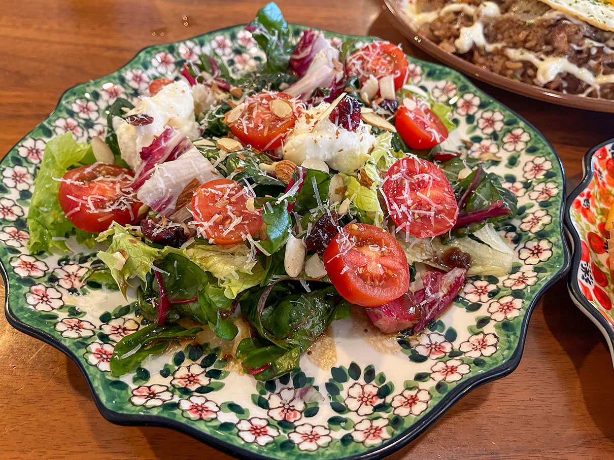 부산 가덕도 1966정원 천성항점 정원샐러드