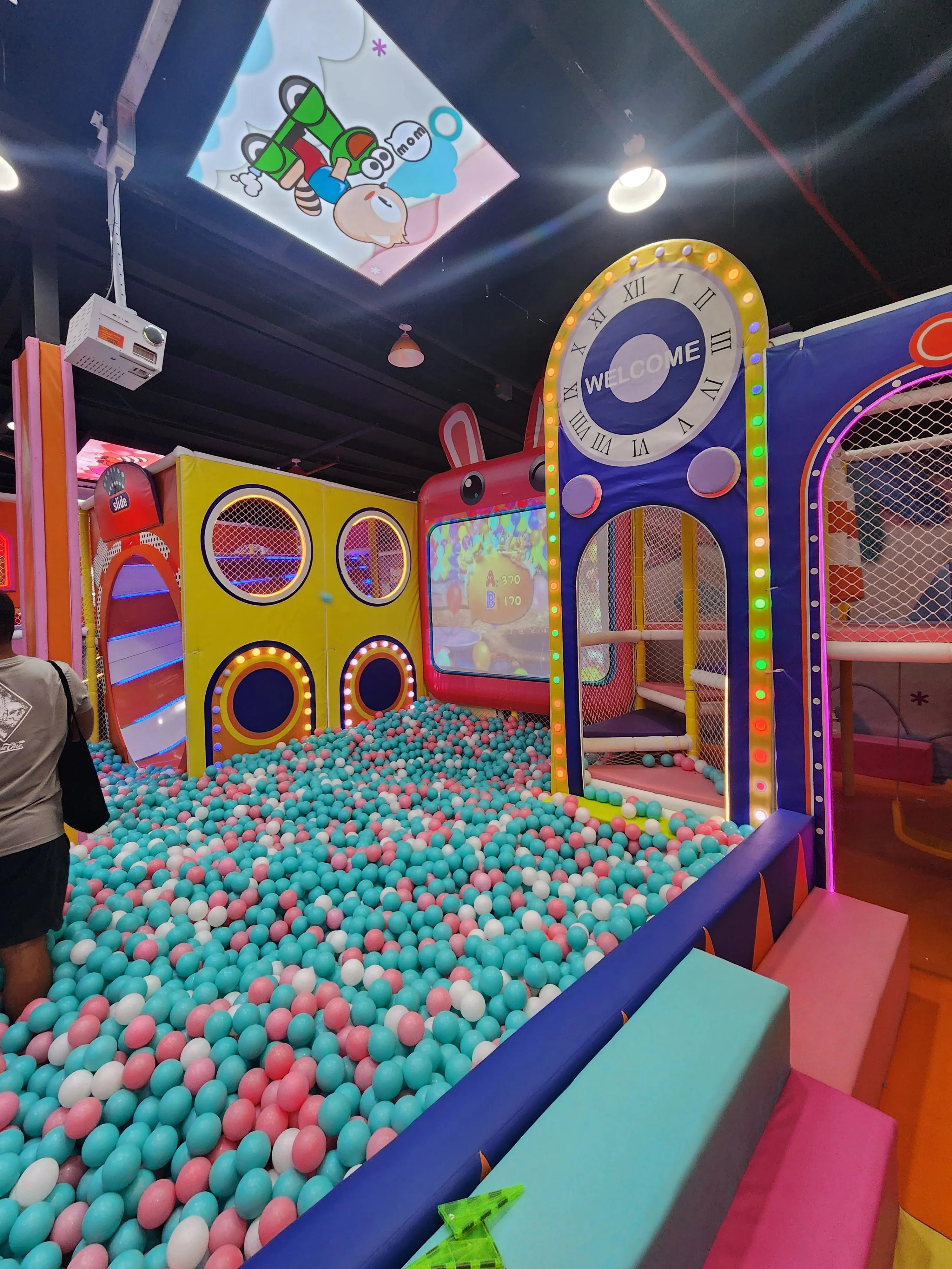 키즈파라다이스 미끄럼틀 존