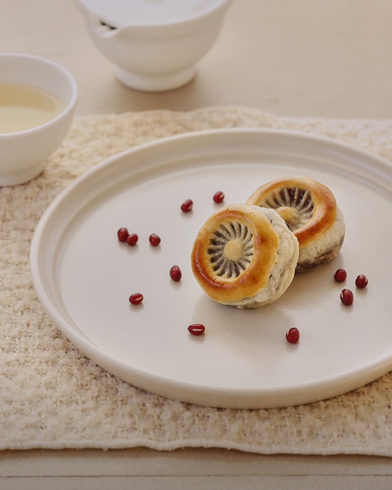 경주 팥빵의 원조, 황남빵 본점 방문기 &ndash; 80년 전통의 달지 않은 팥빵 맛