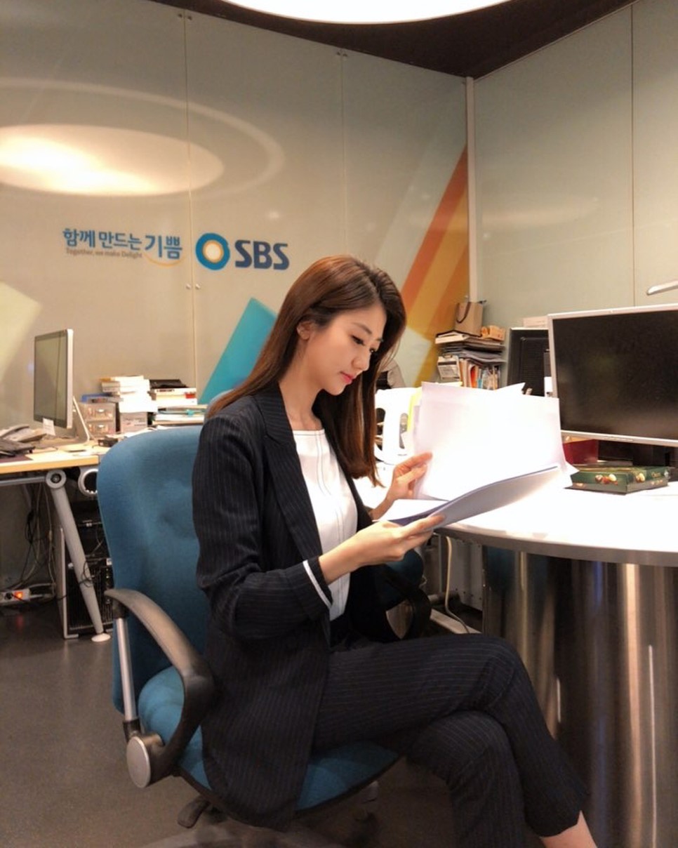 전소영 기상캐스터 내츄럴한 매력의 그녀