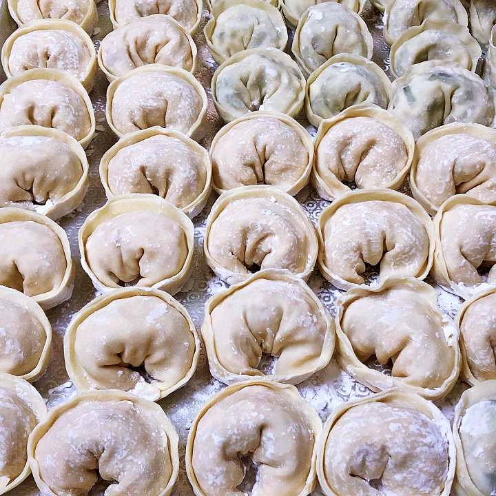 생활의달인 만두소 만두피 직접 반죽 김치만두 고기만두 왕만두 만두 양대산맥 부산 80대 노부부 요리철학 노포 만두집 은둔식달 오늘 방송 맛집 정보