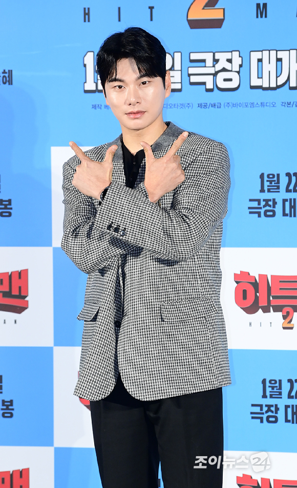 배우 이이경이 27일 오전 서울 CGV 용산아이파크몰에서 열린 영화 '히트맨2'(감독 최원섭) 제작보고회에 참석하고 있다. [사진=정소희 기자]