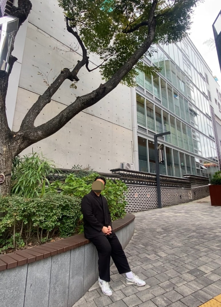 데일리룩(2024. 10. 19.)가먼트레이블 셋업 수트 정장 GL-Daddy set-up Suit, 무신사 무신사스탠다드 쿨탠다드 반팔 티셔츠, 오니츠카타이거 멕시코 66 올실버