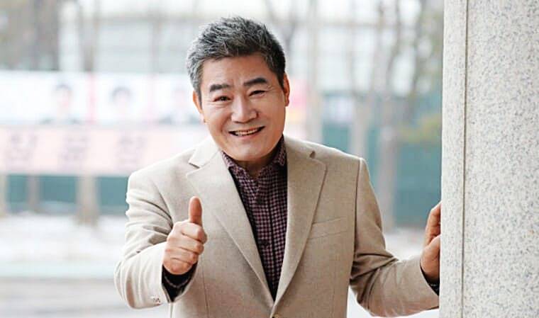 가수-진성