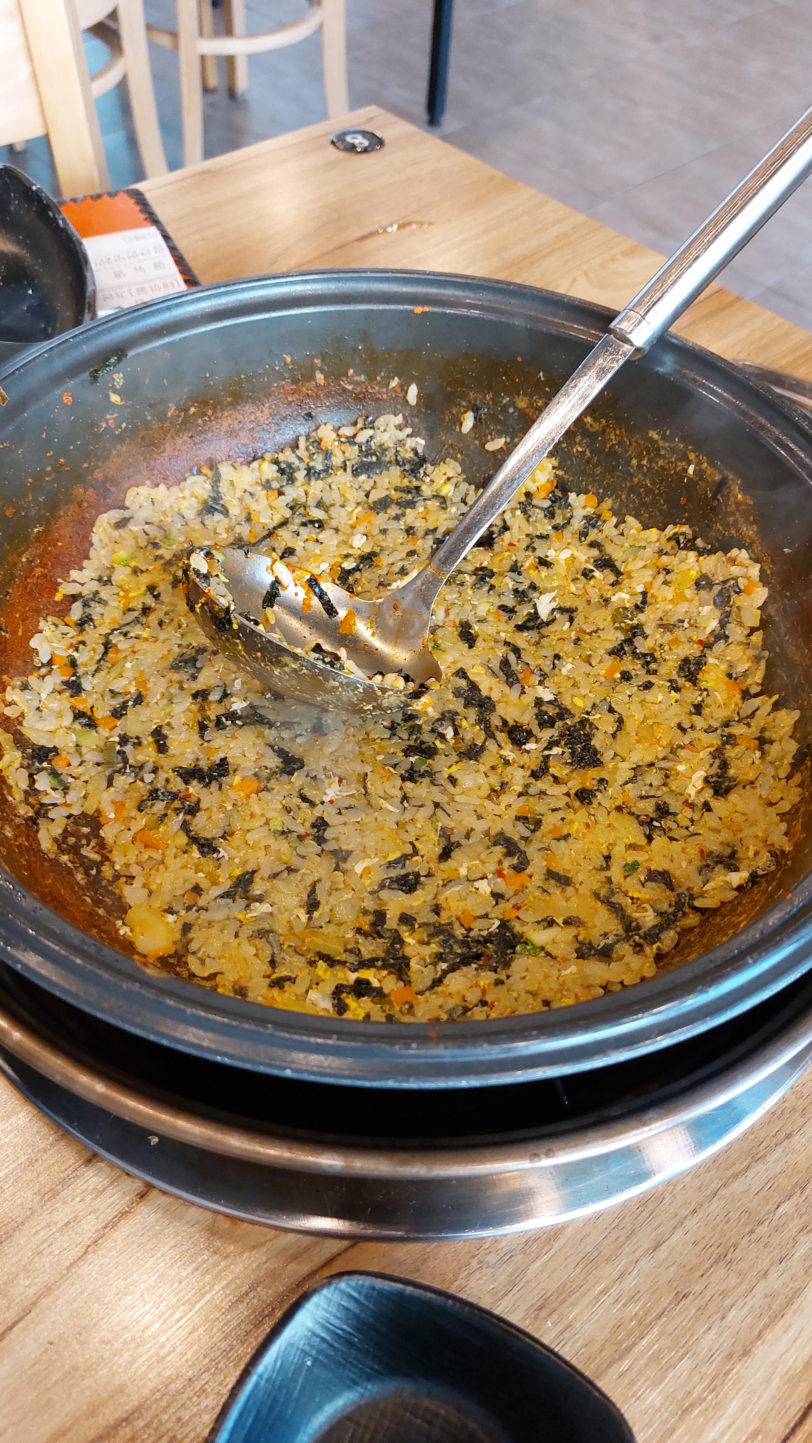 마무리는 볶음밥으로!