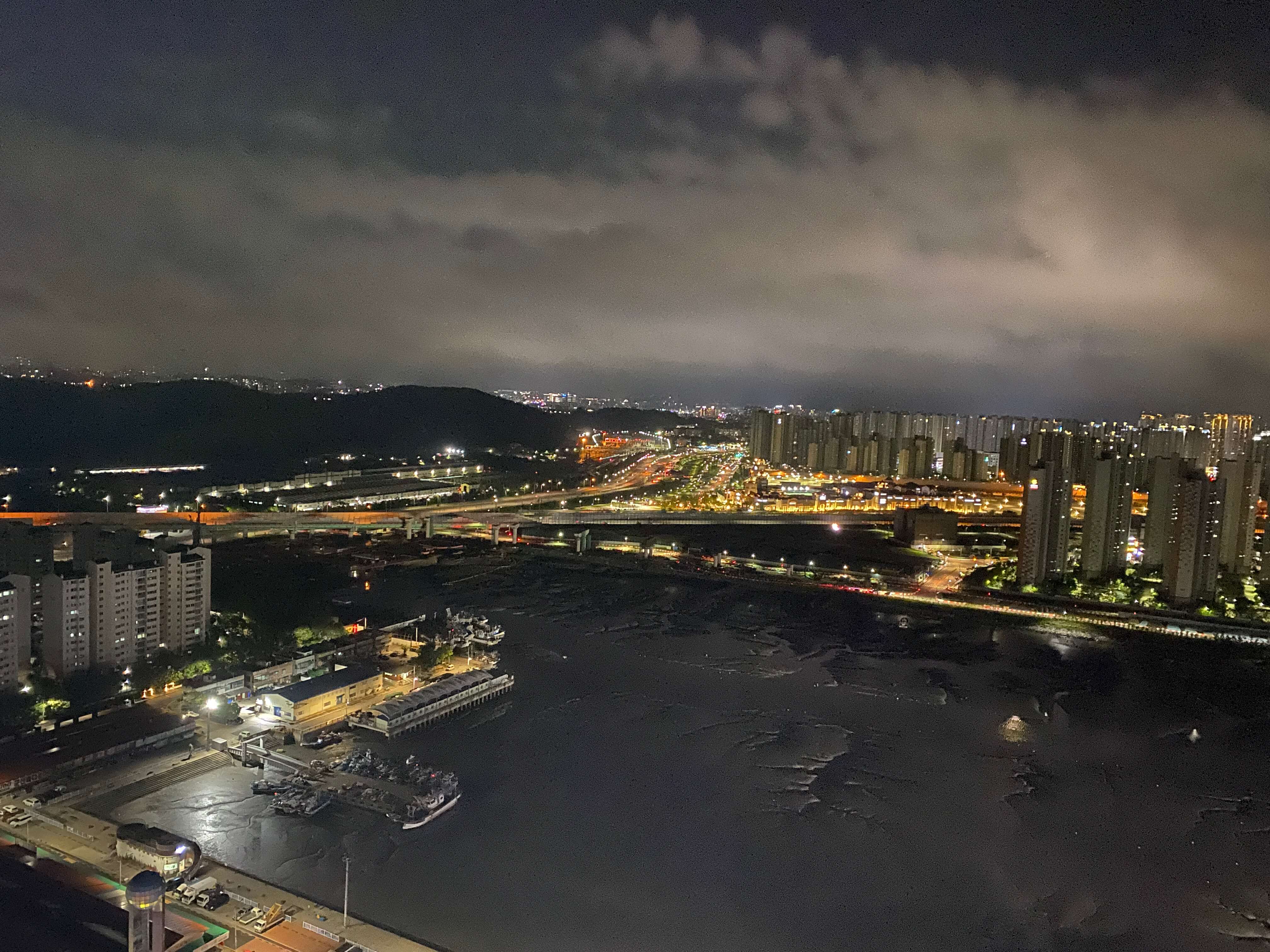  월곶포구 야경 1