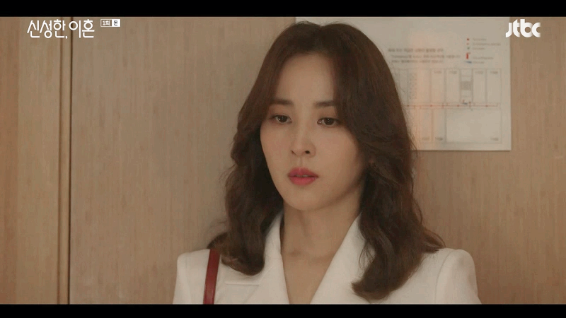 신성한 이혼 출연진 등장인물