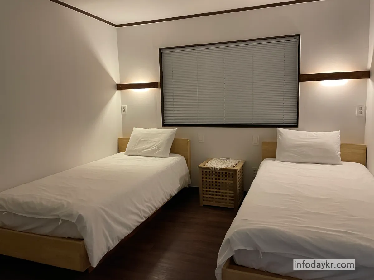 너의하루-두번째-침실