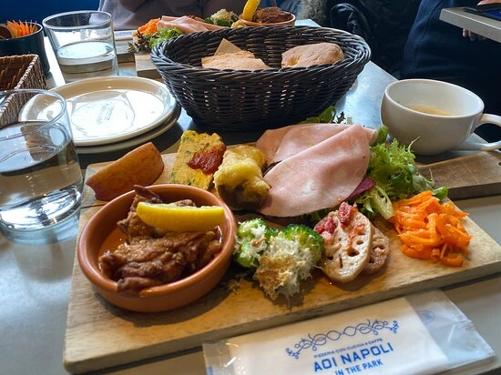 양식 Aoi Napoli in the Park