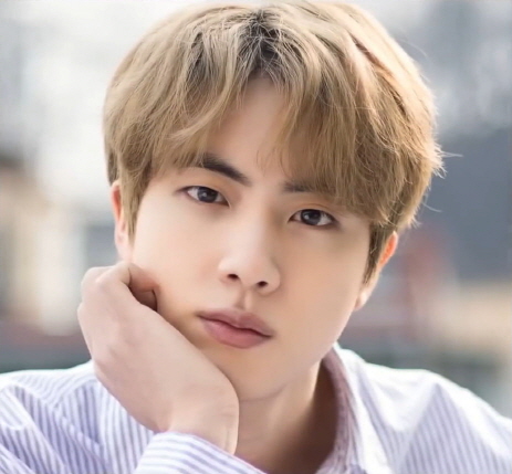 진4