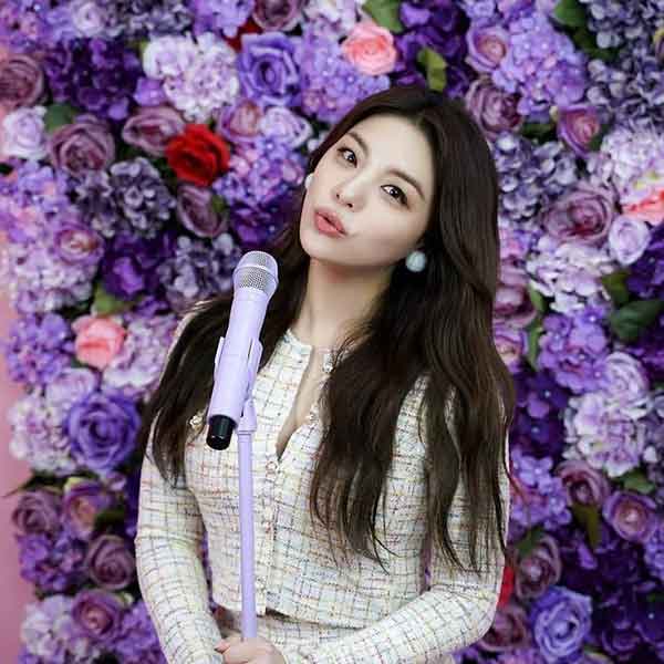 매력적인 목소리를 내는 가수