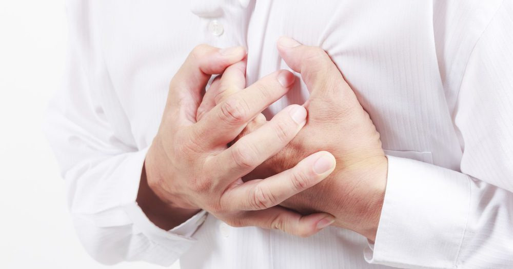 갈비뼈 금갔을때 증상 갈비뼈 금간데 좋은 음식 골절 치료방법과 완치기간