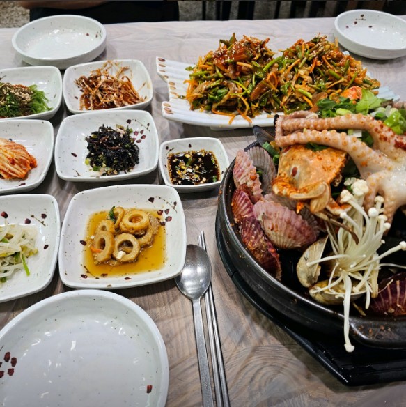 통영밥상식당 메뉴 이미지