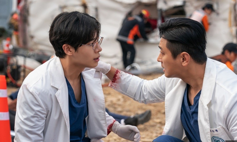 넷플릭스 중증외상센터 내용