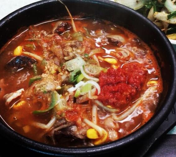 고향노포 3대를 이어온 피순대노포