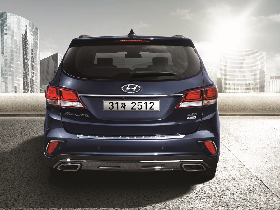 2018년 맥스크루즈 후면 테일램프 사진