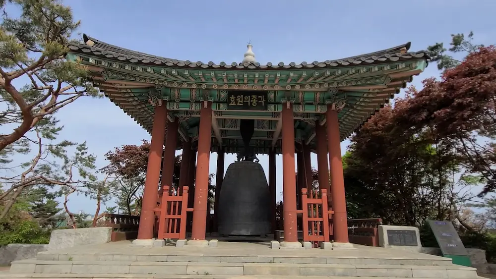 수원 화성에 있는 효원의 종각