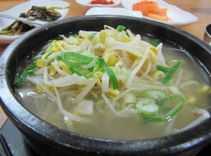 콩나물국