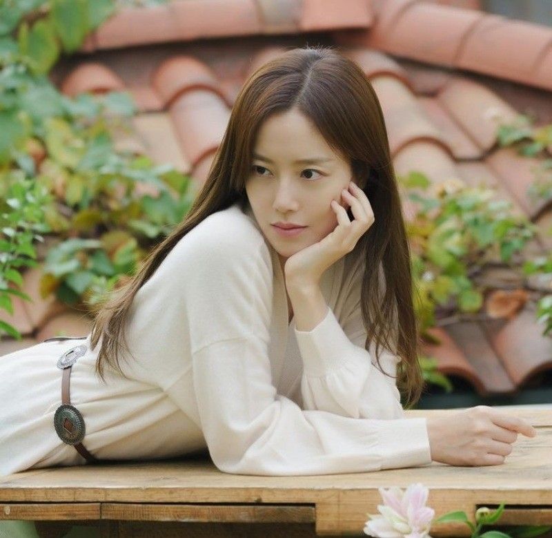 문채원 프로필 결혼 남편 직업 나이 고향