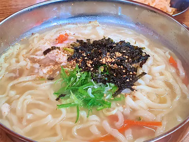 생방송오늘저녁 부산 동래시장 20년 전통 시장 칼국수 맛집 추천
