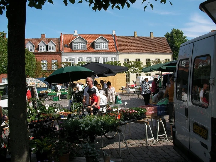 북유럽 여행 10일 경비 얼마쯤 들까요