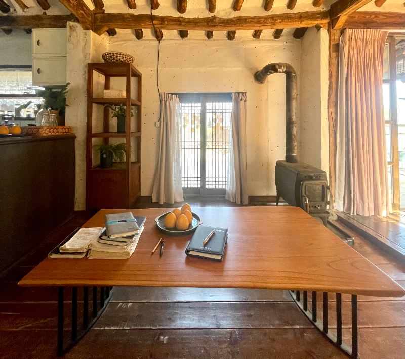 리틀 포레스트 영화촬영지 집 - 거실