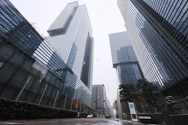 삼성전자 2025년 1분기 실적 호조&hellip;갤럭시 S25&middot;메모리 덕에 시장 기대 상회
