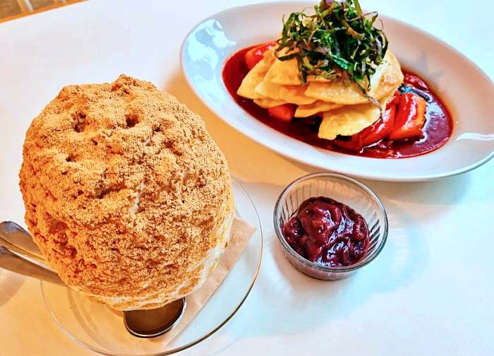 대구 동인동 맛집 떡볶이&#44; 납작만두&#44; 배송 주문 밀키트 까지 파는 디저트 카페&#44; 제철 과일 빙수