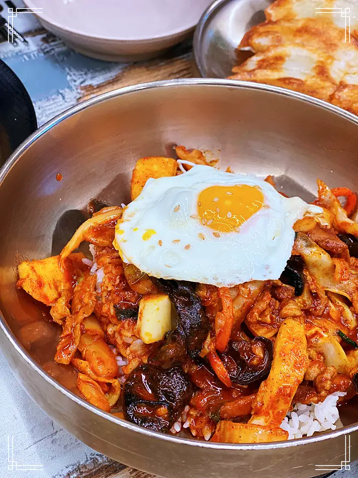 이만기 동네한바퀴 시즌2 중화비빔밥 47년 노포 짬뽕 매콤 중화 비빔밥 대구 반월당 맛집 소개