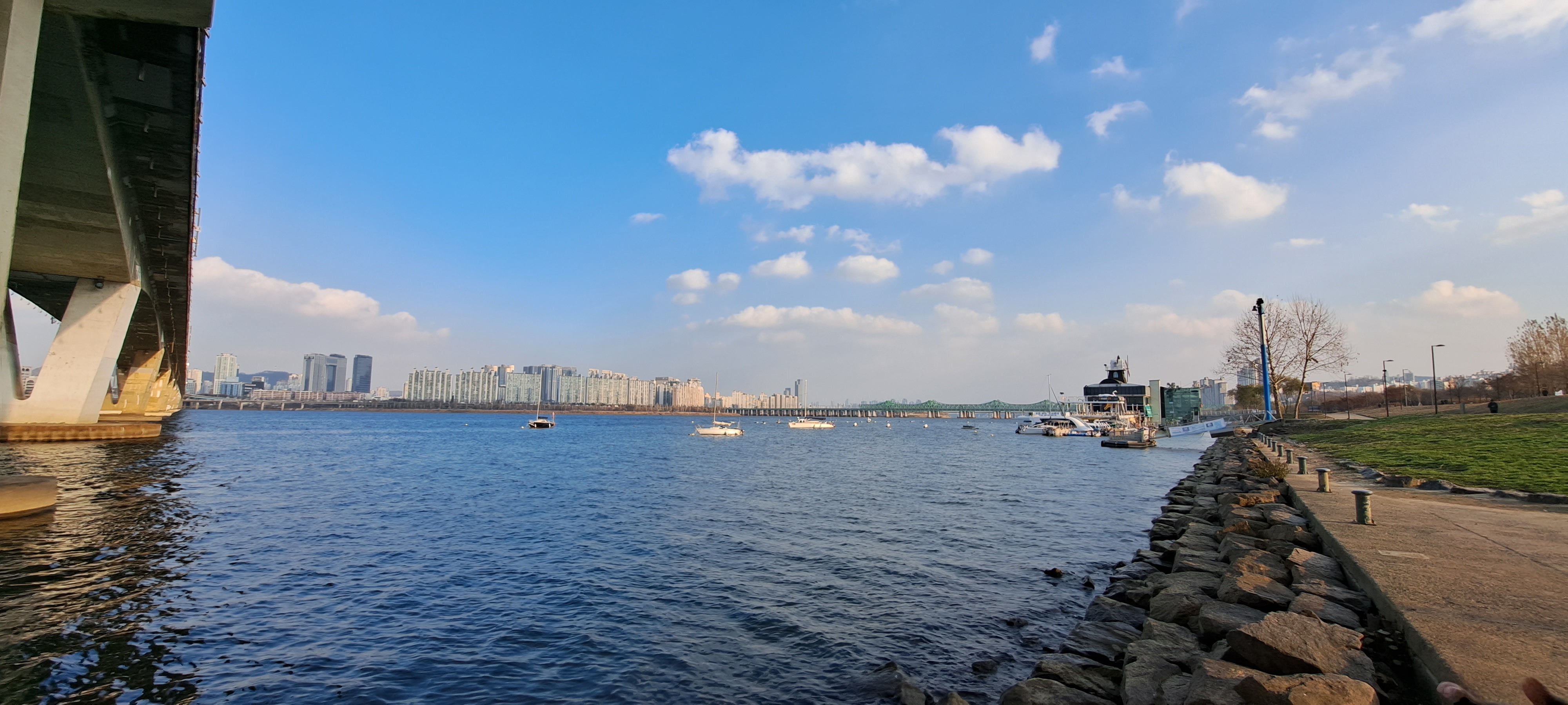 성공적인 노후 준비 전략 (재정 관리, 건강 유지, 여유로운 생활)