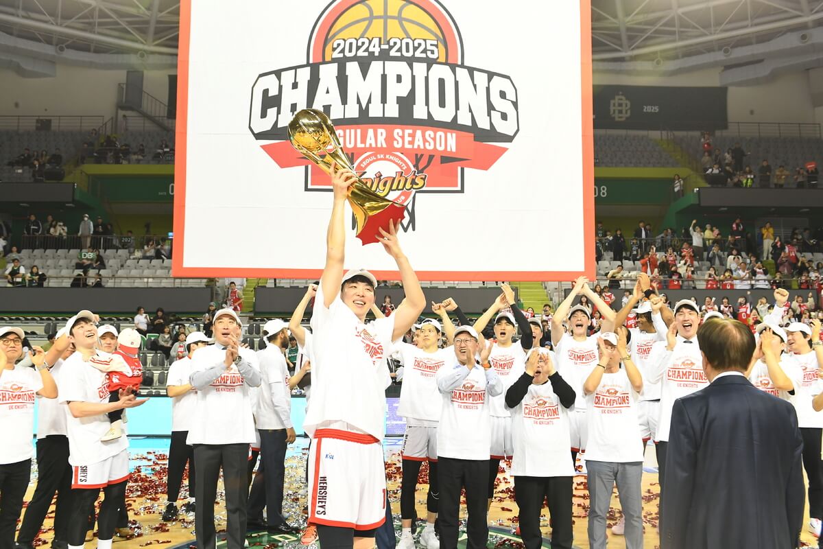 SK 역대 우, 46경기 만에 정규 리그 우승… 새 역사 썼다