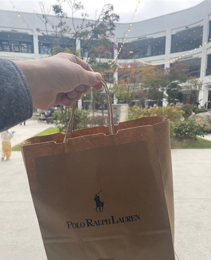 폴로 셔츠 구매