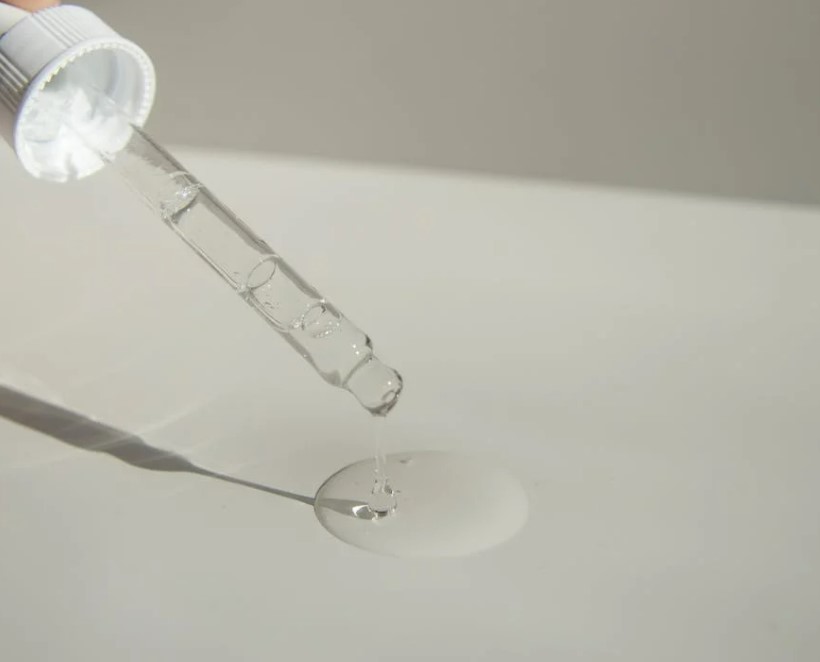 다크스팟 세럼 완전 분석! 기미·잡티·색소침착 한 번에 잡는 방법