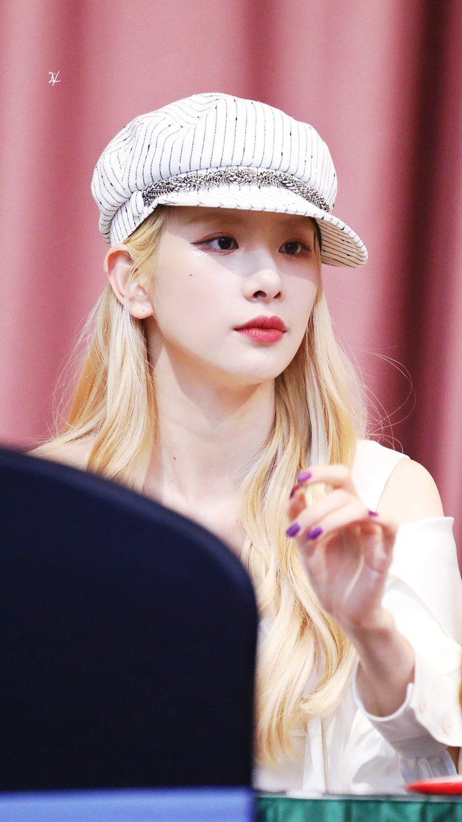 우주소녀 설아 인스타그램 사진 몸매