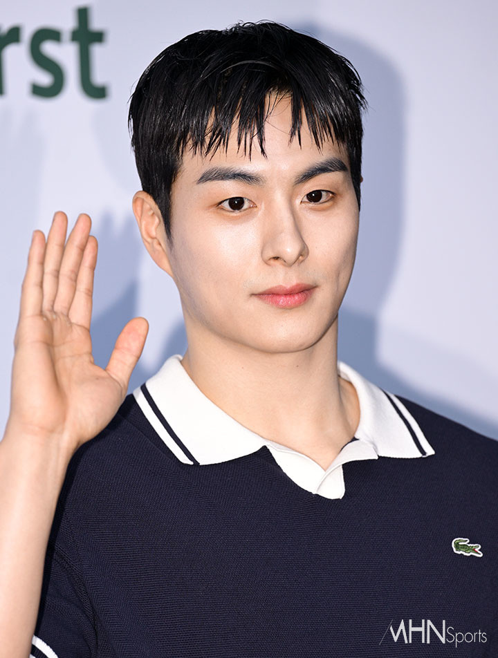 정건주 배우 과거 촬영 및 활동 사진