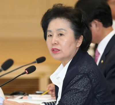 김영선 국회의원 프로필 나이 고향 학력 재산