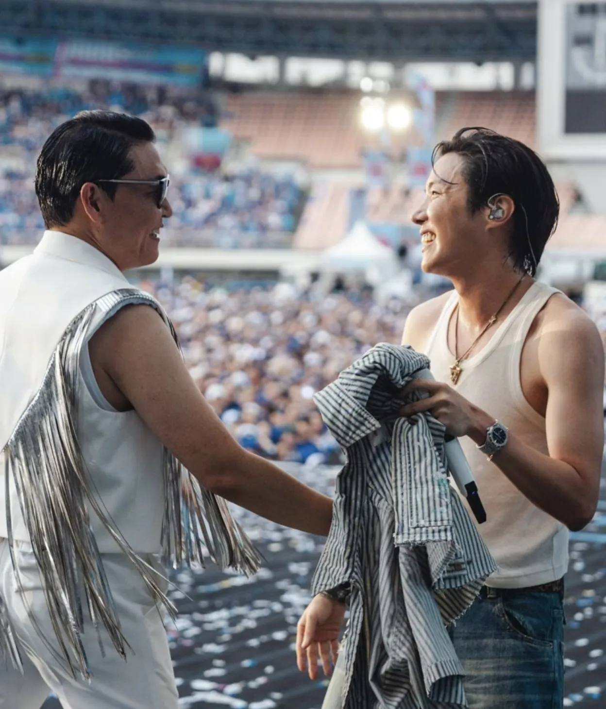 싸이흠뻑쑈2025&amp;#44; 싸이콘서트&amp;#44; 싸이흠뻑쑈후기&amp;#44; 싸이흠뻑쑈중반리뷰&amp;#44; 싸이흠뻑쑈게스트&amp;#44; 지드래곤흠뻑쑈&amp;#44; 로제흠뻑쑈&amp;#44; 제이홉흠뻑쑈&amp;#44; 손흥민흠뻑쑈&amp;#44; 아이유흠뻑쑈&amp;#44; 크러쉬흠뻑쑈&amp;#44; 에스파흠뻑쑈&amp;#44; 지코흠뻑쑈&amp;#44; 세븐틴흠뻑쑈&amp;#44; 마마무흠뻑쑈&amp;#44; 잔나비흠뻑쑈&amp;#44; 화사흠뻑쑈&amp;#44; 싸이흠뻑쑈일정&amp;#44; 싸이흠뻑쑈투어&amp;#44; 싸이흠뻑쑈남은공연&amp;#44; 싸이흠뻑쑈티켓팅&amp;#44; 싸이흠뻑쑈예매팁&amp;#44; 싸이흠뻑쑈준비물&amp;#44; 싸이워터콘서트&amp;#44; 싸이콘서트2025&amp;#44; 싸이흠뻑쑈대구&amp;#44; 싸이흠뻑쑈수원&amp;#44; 싸이흠뻑쑈부산&amp;#44; 싸이흠뻑쑈광주&amp;#44; 싸이흠뻑쑈게스트라인업&amp;#44; 싸이흠뻑쑈레전드무대&amp;#44; 싸이여름콘서트&amp;#44; 싸이흠뻑쑈직캠&amp;#44; 싸이흠뻑쑈리뷰&amp;#44; 싸이콘서트후기 