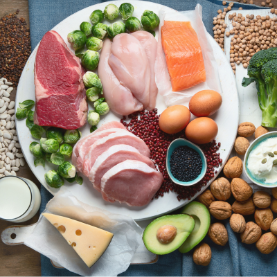 알부민 수치를 높이는 단백질이 풍부한 균형잡힌 식단