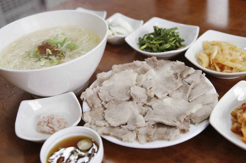 부산역 근처 맛집 : 100년 전통의 노포 평산옥