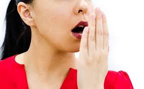 입냄새로 알 수 있는 병