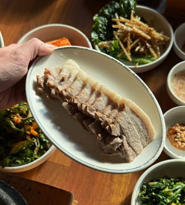 tvn 핸썸가이즈 30회, 평창동 북악산 맛집, 점메추 쌈밥정식·흑염소전골 위치·후기