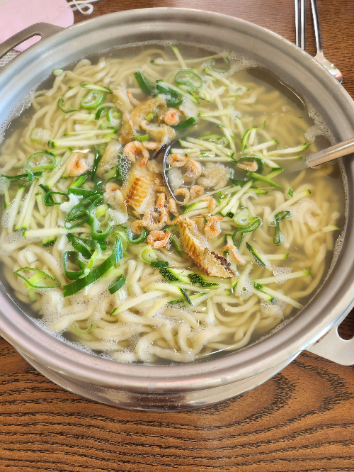 봉순이바지락칼국수