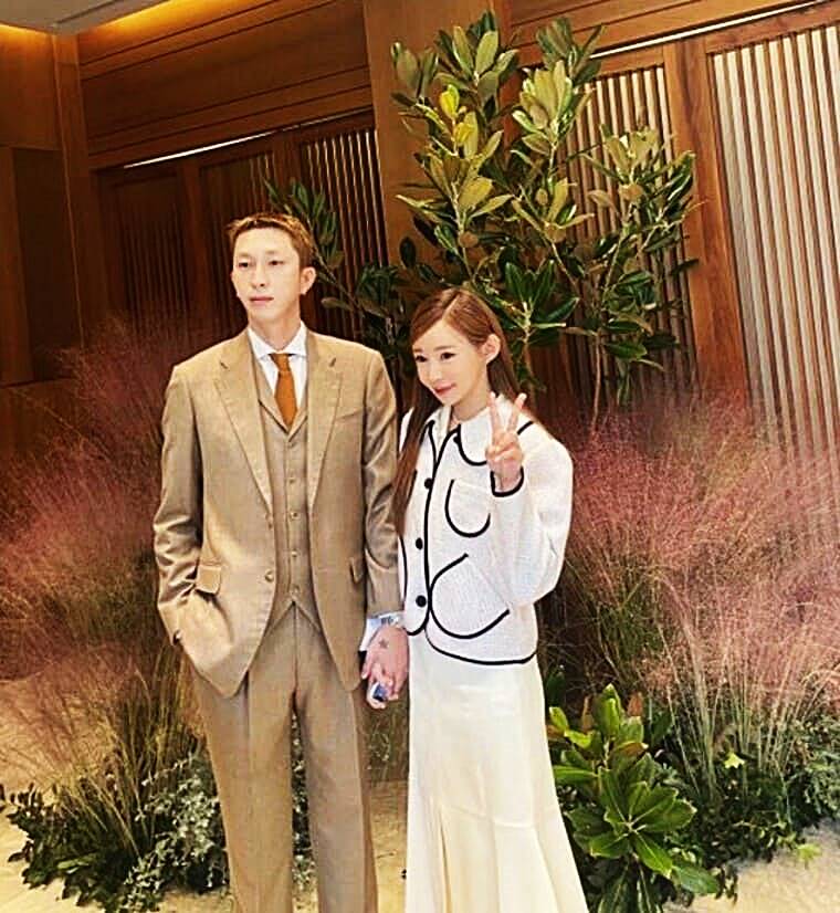 가수-슬리피-부인-김나현