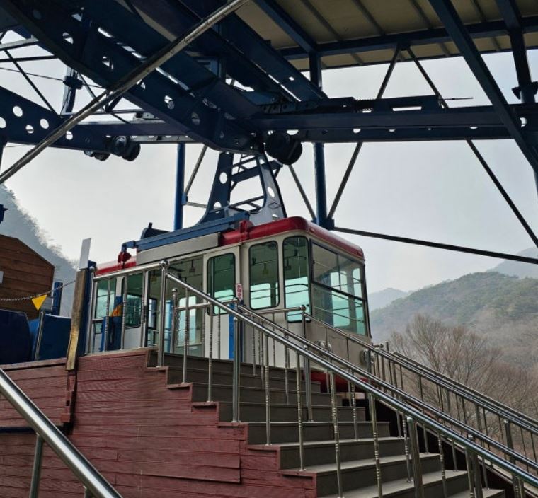 내장산-케이블카-탑승